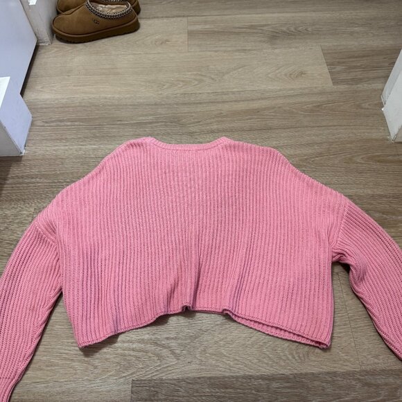 Cropped Sweater - Picture 3 of 7